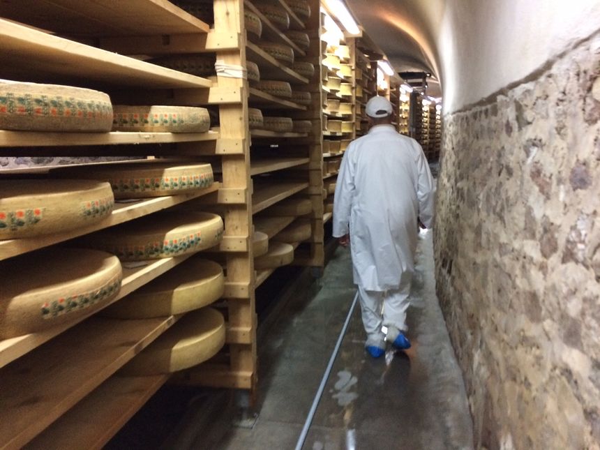 Une ancienne voie ferrée reconvertit en cave à fromage