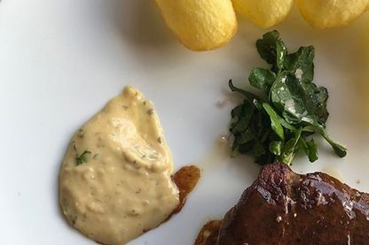 La sauce béarnaise La sauce béarnaise