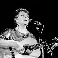 Anne Sylvestre en concert à Berlin (1987)