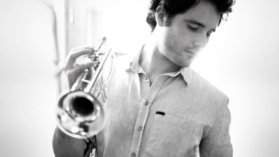 Le trompettiste David Enhco et The Amazing Keystone Big Band rendent de multiples vibrants hommages à celle que l'on appelle "the First lady of swing” : Ella Fitzgerald - Pauline Penicaud
