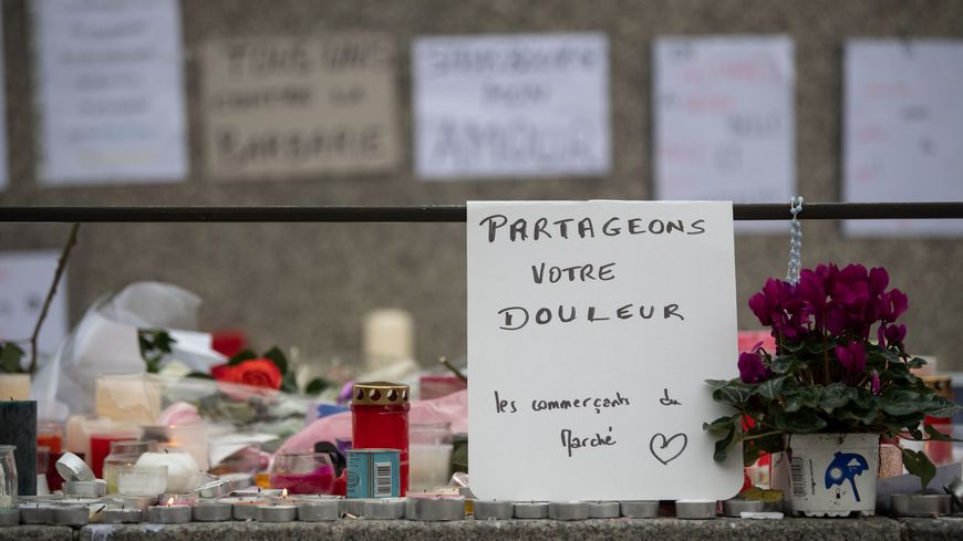 Les Strasbourgeois rendent hommage aux victimes de l'attentat du 11 décembre