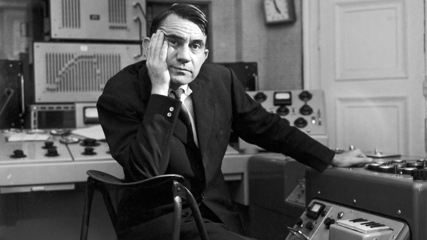Le compositeur Pierre Schaeffer en 1961 © Robert Doisneau-Gamma Rapho