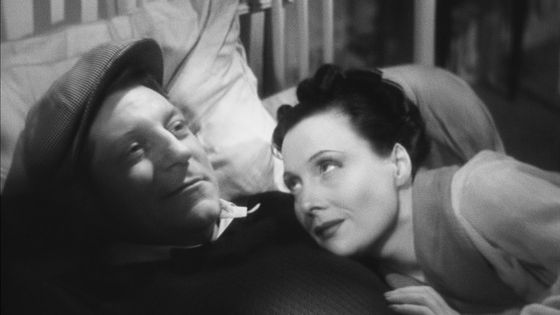 "Le Jour se lève" de Marcel Carné et Jacques Prévert, sorti en 1939 - Tamasa distribution