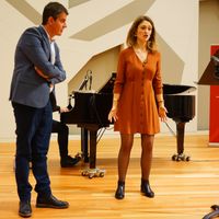 Philippe Jaroussky et la mezzo-soprano Marine Chagnon, membre de l'académie lors d'une masterclass publique à la Seine musicale
