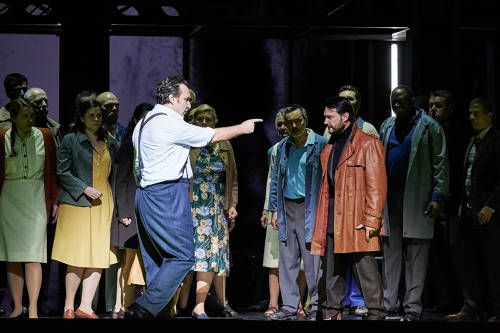 Ludovic Tézier (Simon Boccanegra), Francesco Demuro (Gabriele Adorno) et le Choeur