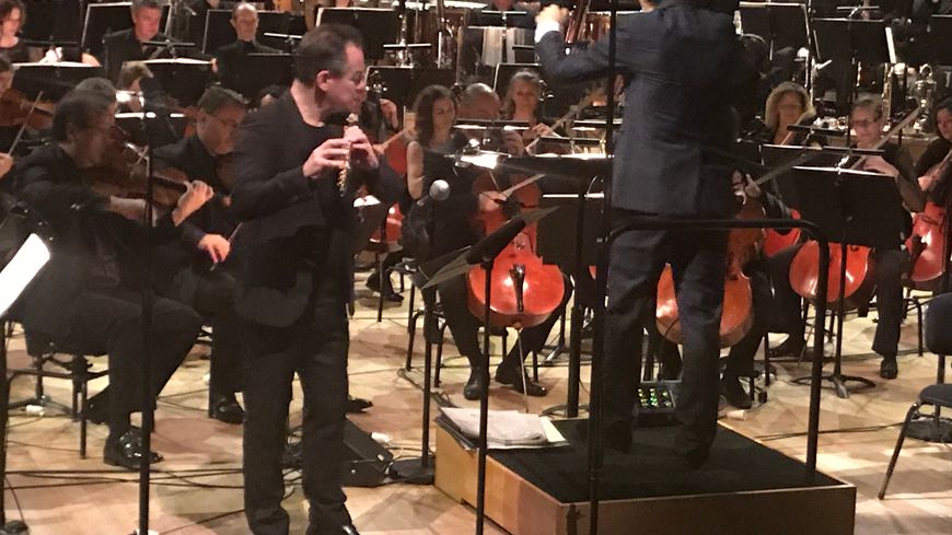 Emamnuel Pahud (flûte), l'Orchestre national de France et Alexandre Desplat le 6 décembre 2018