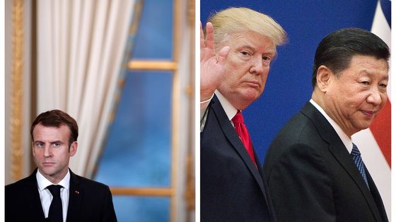 Emmanuel Macron à l'Elysée le 17/12/18 // Donald Trump et Xin Jinping à Pékin en novembre 2017 ©AFP - BENOIT TESSIER / Nicolas ASFOURI