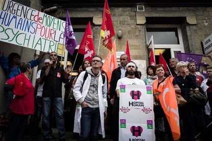 Des employés de l'hôpital Saint Anne mobilisés en septembre 2018 pour dénoncer leurs mauvaises conditions de travail Des employés de l'hôpital Saint Anne mobilisés en septembre 2018 pour dénoncer leurs mauvaises conditions de travail