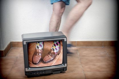 Chiffres du CSA à l'appui, Sonia Devillers pointe l'écart qu'il y a entre ce qu'on voit à la télévision et la réalité de ceux qui la regardent. Chiffres du CSA à l'appui, Sonia Devillers pointe l'écart qu'il y a entre ce qu'on voit à la télévision et la réalité de ceux qui la regardent.