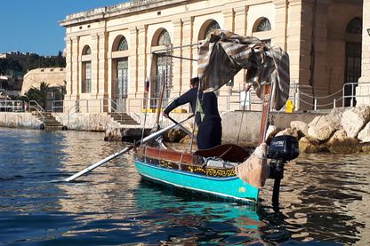 Pour découvrir La Valette rien de mieux que les gondoles maltaises Pour découvrir La Valette rien de mieux que les gondoles maltaises