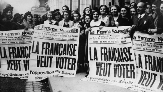 Malgré des mouvements de revendication nés dès le XIXe siècle, les femmes seront exclues du suffrage universel jusqu'en 1944 ©Getty - Imagno/Getty Images