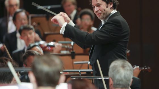 Gustavo Dudamel et L'Orchestre Philharmonique de Los Angeles en 2016 ©Getty - Mathew Imaging/WireImage