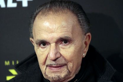 L'acteur et chanteur Jean-Pierre Kalfon, le 25 novembre 2015 à Paris. L'acteur et chanteur Jean-Pierre Kalfon, le 25 novembre 2015 à Paris.