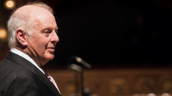 Daniel Barenboim, directeur musical de l'Orchestre de Paris de 1975 à 1989 : Deutsche Grammophon réédite 8 albums originaux dans sa collection Conductors & Orchestras - photo by Guido Adler