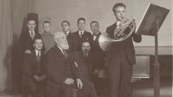 Classe de cor au Conservatoire national de musique (album 1929-30). L. Roosen (photo) - 1930 - BnF-Gallica
