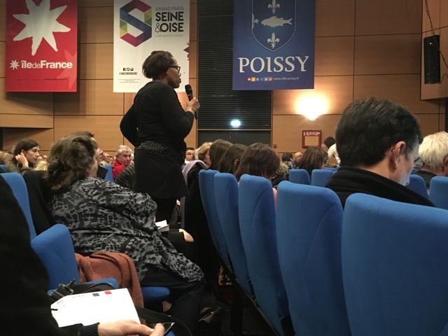 Chaque participant était invité à respecter une durée de prise de parole d'environ 2 minutes.