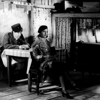 "Le Quai des brumes" de Marcel Carné et Jacques Prévert, sorti en 1938