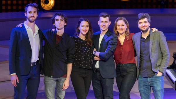 Guilhem Worms, Alexandre Kantorow, Ambroisine Bré, Thibaut Garcia, Eléonore Pancrazi et Théo Fouchenneret