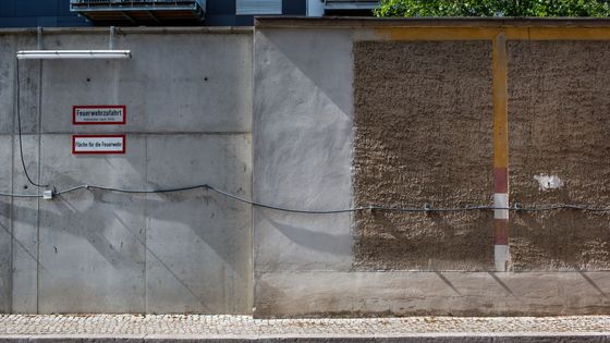 Commencée le 13 août 1961, la construction du Mur de Berlin va diviser la ville... et l'Europe pendant 28 ans ©Getty - Lisa Ducret / Picture Alliance