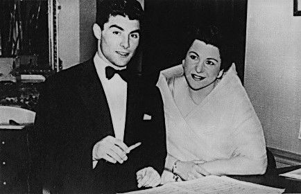 Mado Robin et Roberto Benzi à la Villa Strauss à Vichy (Allier) le 28 juin 1957
