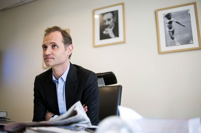 Faut-il renoncer à couvrir les manifestations de "gilets jaunes" se demande Fabien Namias dont une équipe de LCI a été agressée à Rouen samedi