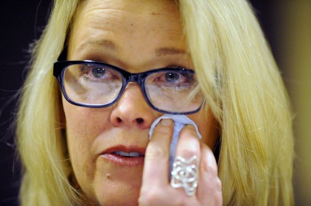 Affaire Spacey : Heather Unruh lors de sa conférence de presse le 8 novembre 2017