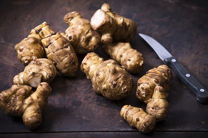 On parle de tubercules et notamment de topinambours On parle de tubercules et notamment de topinambours