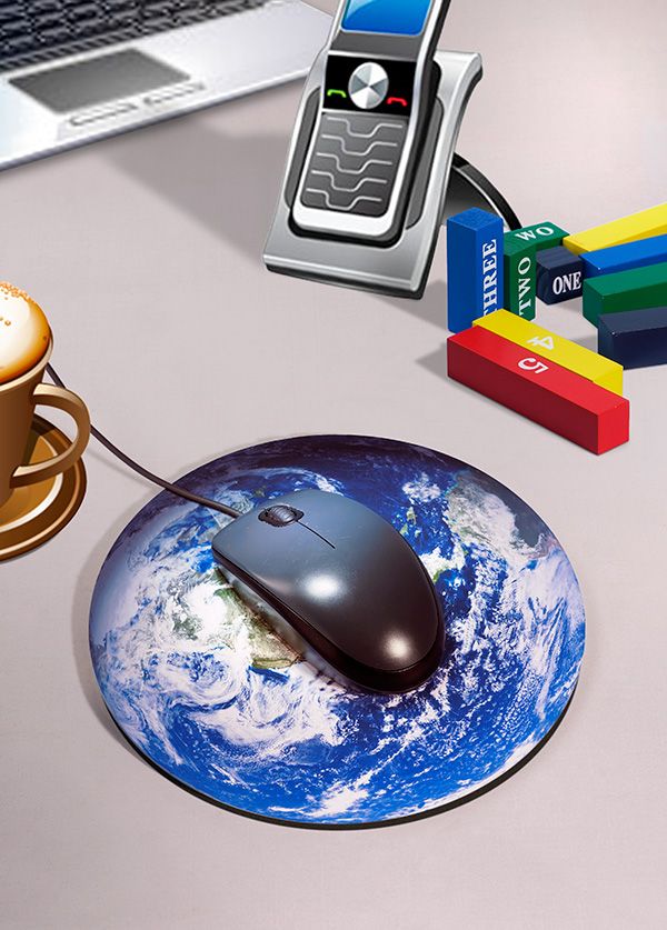 Still life with mouse