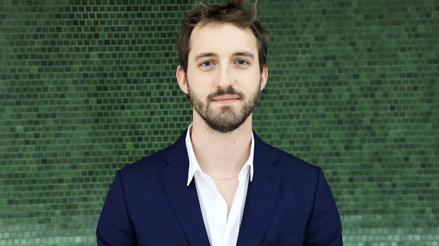 Guilhem Worms, chanteur et révélation des Victoires de la musique classique