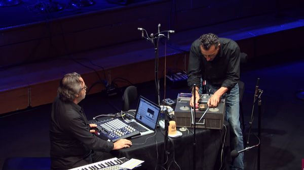 Improvisation de Xavier Garcia et Lionel Marchetti
