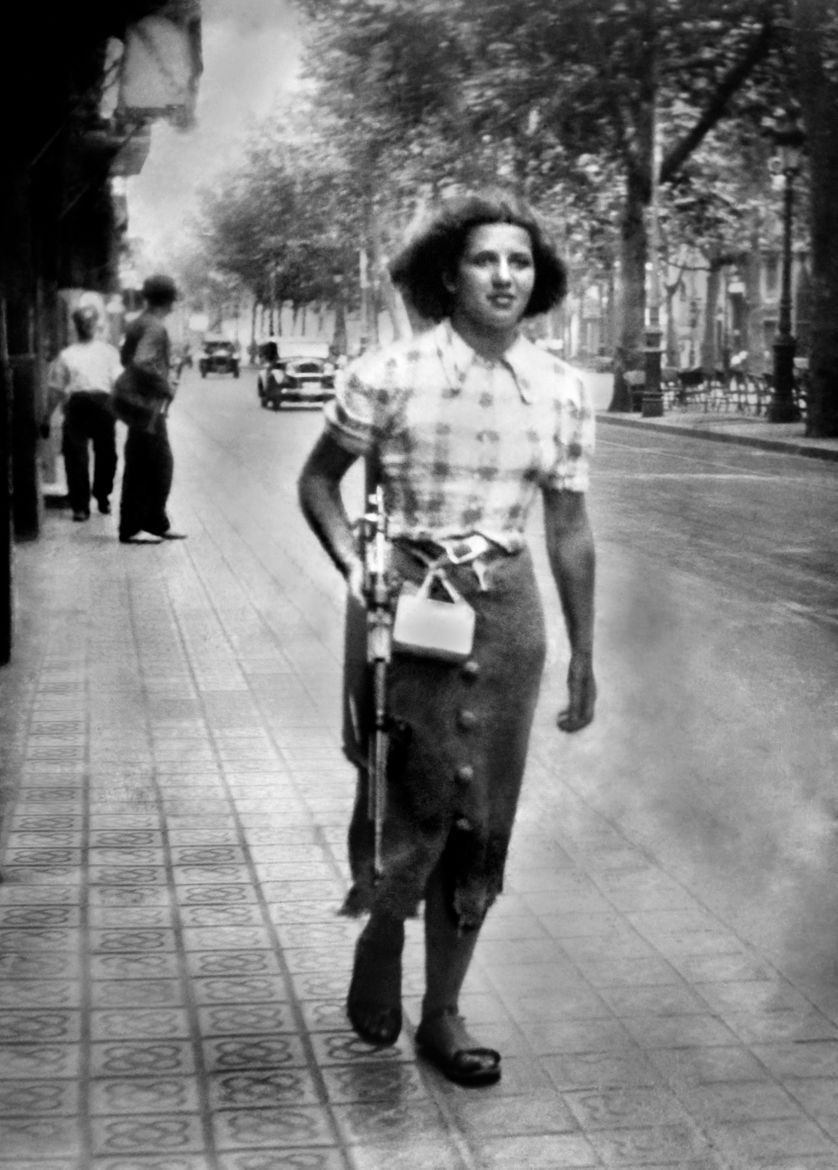 Le Premier Jour De La Guerre D Espagne Le 17 Juillet 1936 Raconte Par Des Temoins D Alors