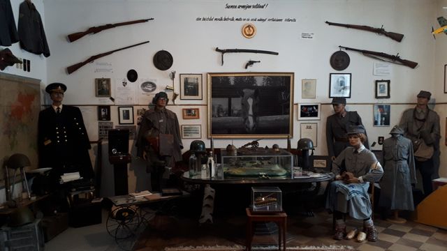 Le musée privé de la guerre accueille aussi bien des touristes finlandais que russes