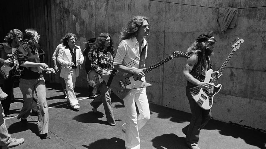 Le groupe Lynyrd Skynyrd en 1976 juste avant un concert au Coliseum d'Oakland (Californie)