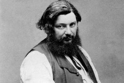 Portrait de Gustave Courbet par Etienne Carjat en 1867 Portrait de Gustave Courbet par Etienne Carjat en 1867