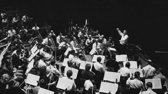 Russian conductor Kirill Kondrashin (1914-1981), artistic director of the Moscow Philharmonic Orchestra, ©Getty - Photo by Terry Disney/Daily Express/Hulton Archive