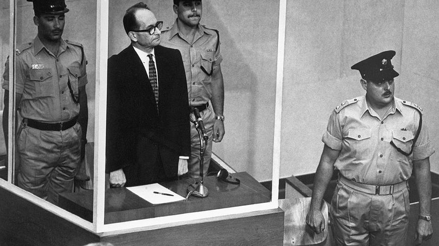 Adolf Eichmann lors de son procès En Israël pour crime contre l'Humanité
