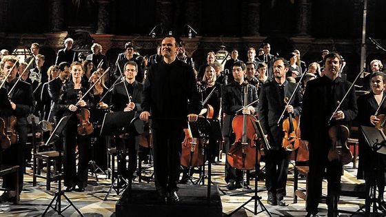 François-Xavier Roth et son orchestre Les Siècles au Théâtre de Nîmes - Michele Crosera
