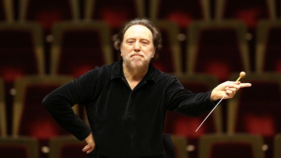 Italian conductor Riccardo Chailly rehearses with the Gewandhaus Orchestra in Leipzig, Germany, 19 February 2013. Born in Milan, he became music director of the Gewandhaus in Leipzig in 2005 and conducts the world famous orchestra. He will turn 60 on ©Getty - Jan Woitas