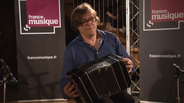 Jacques Trupin et Vincent Viala interprètent "Eaux troubles" et "Peinture sur moi"