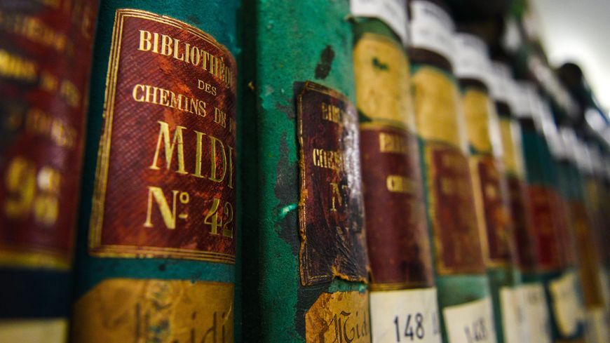 Les Archives Nationales de France espèrent accueillir un wikipédien en résidence