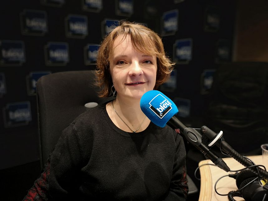 Gladys Rauwel, accompagnatrice en parentalité et consultante en communication relationnelle, invitée de France Bleu Cotentin le 7 février 2019.