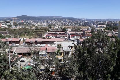 Vue d'Addis-Abeba, la capitale éthiopienne Vue d'Addis-Abeba, la capitale éthiopienne