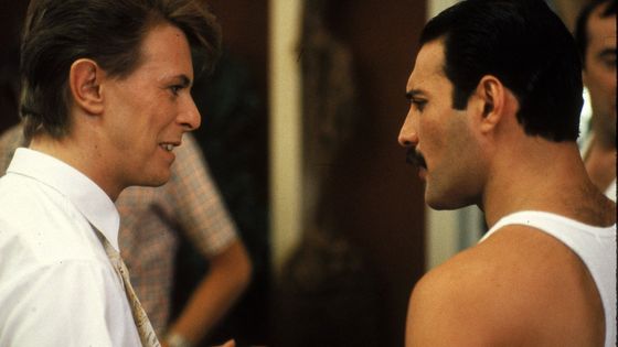 Freddie Mercury et David Bowie durant"A kind of Magic Tour" en 1986 ©Maxppp - Denis O'Regan
