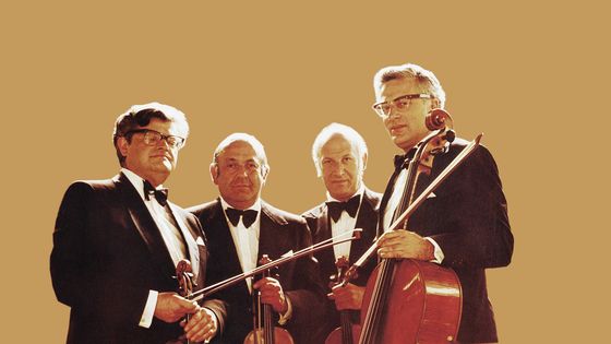 Amadeus Quartet : Norbert Brainin, Siegmund Nissel, violons – Peter Schidlof, alto – Martin Lovett, violoncelle. Leur intégrale Beethoven rééditée en Blu-Ray Pure Audio et CD (Deutsche Grammophon) - photo by Reinhart Wolf