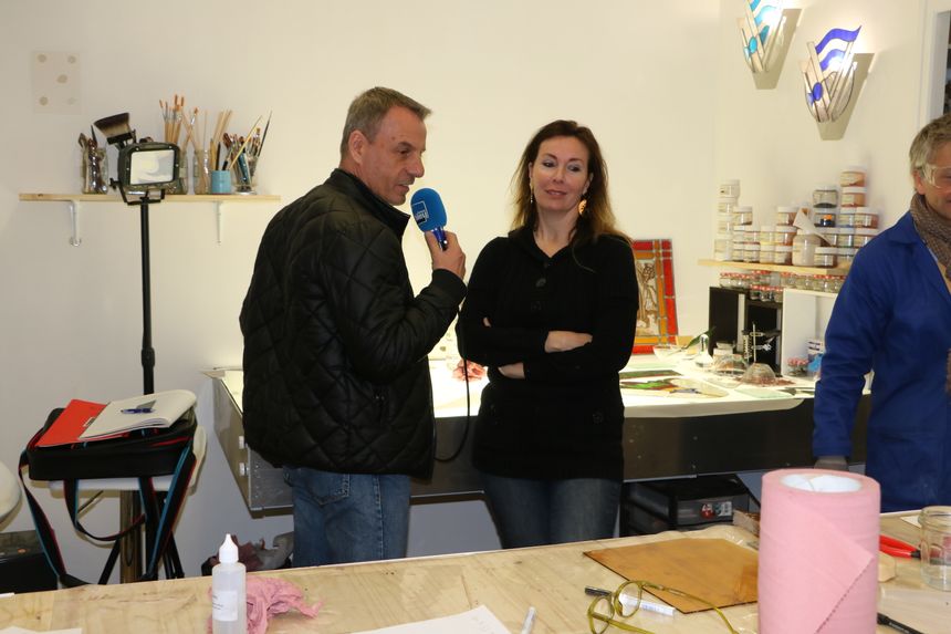 Dans l'Atelier de Nathalie Falaschi créatrice et restauratrice de vitraux à Russan Sainte Anastasie