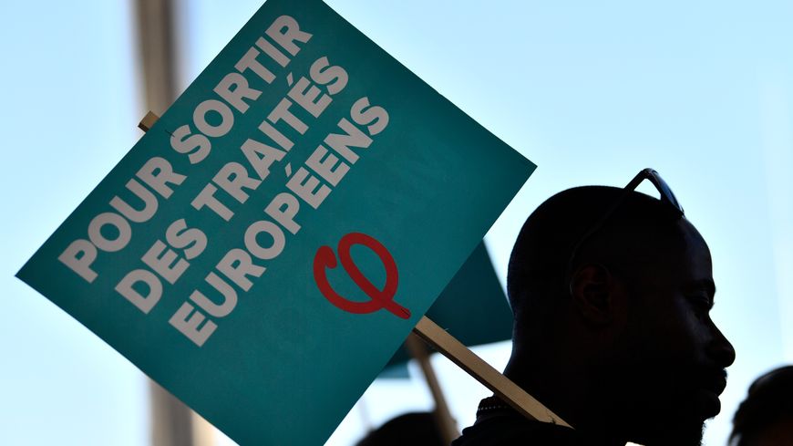 Les Insoumis réclament une "Europe sociale", mais peuvent parfois se laisser convaincre par certaines mesures prises au niveau européen (Illustration).