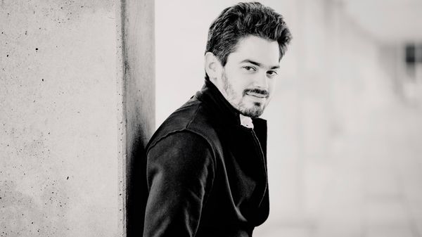 Rachmaninov et Strauss par l'Orchestre Philharmonique de Radio France dirigé par Lahav Shani
