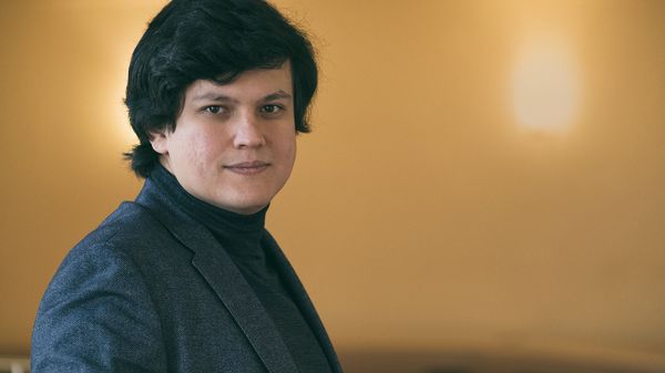 Dimitri Chostakovitch par l'Orchestre Philharmonique de Radio France dirigé par Aziz Shokhakimov