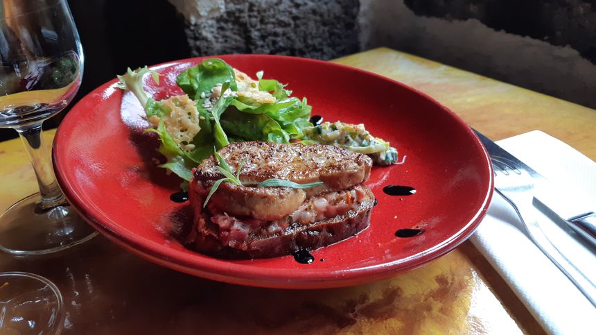La tartine foie gras pied de cochon par Raphael Dubernat.