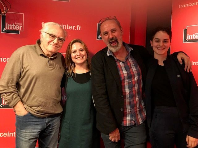 "Vous Les Femmes", de g. à d. : Albert Algoud, Constance, Daniel Morin, Noémie Merlant